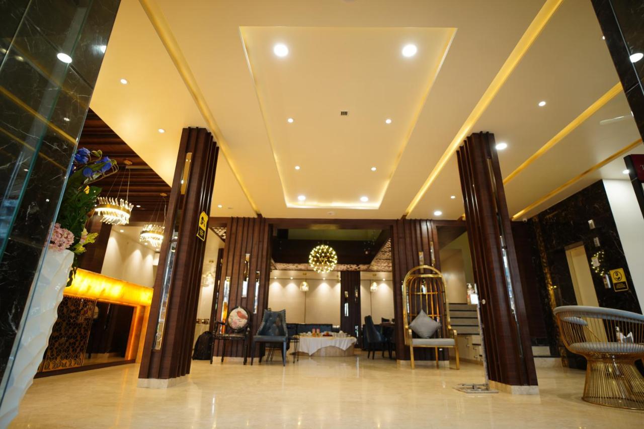 Orange Tree Hotels Нагпур Екстериор снимка