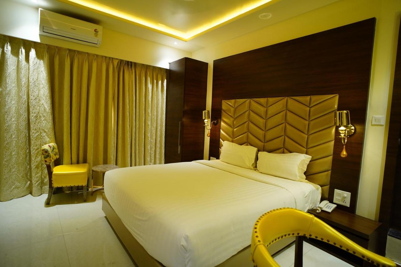 Orange Tree Hotels Нагпур Екстериор снимка