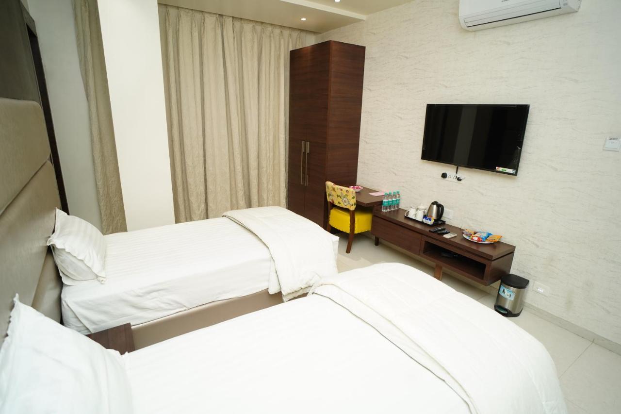 Orange Tree Hotels Нагпур Екстериор снимка